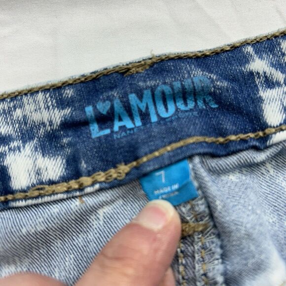 L'Amour by Nanette Lapore Denim Shorts Jr Size 7 Acid Wash Studded Embellished - Picture 4 of 9